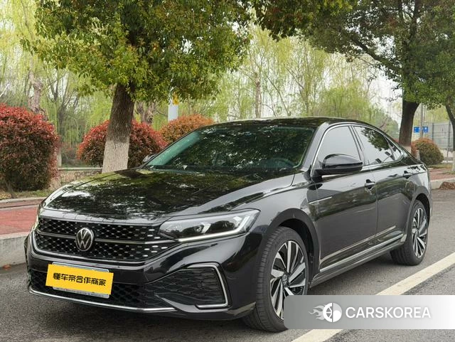 Volkswagen Passat 2022 Черный из Китая