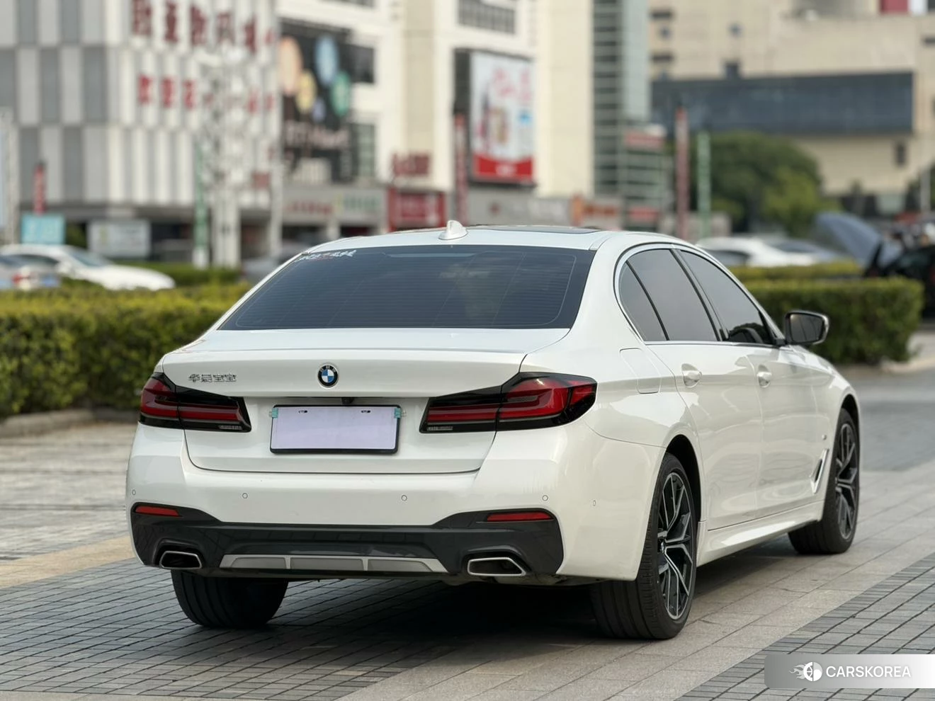BMW 5 series 2021 Белый из Китая