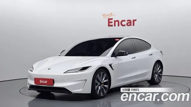 Tesla Model 3 2024 Белый из Кореи
