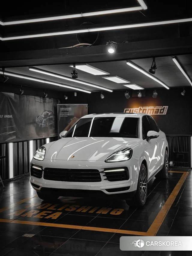 Porsche Cayenne (PO536) 2019 Белый из Кореи