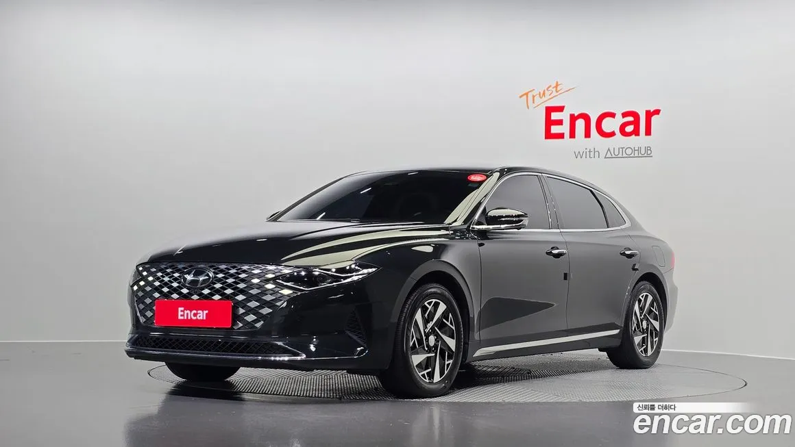 Hyundai The New Grandeur IG Hybrid 2021 Черный из Кореи
