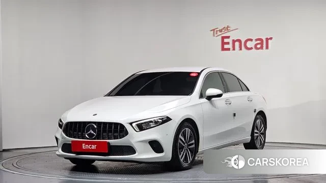 Mercedes-Benz A-Class W177 2021 Белый из Кореи