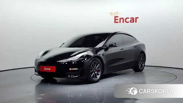 Tesla Model 3 2022 Черный из Кореи