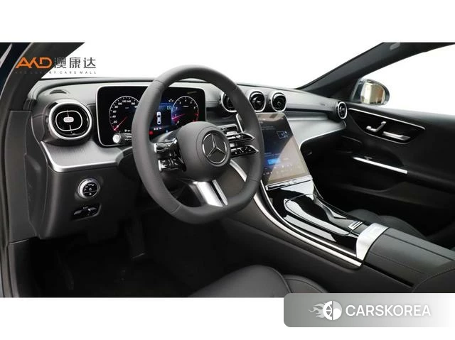 Mercedes-Benz Class C 2023 Зеленый из Китая