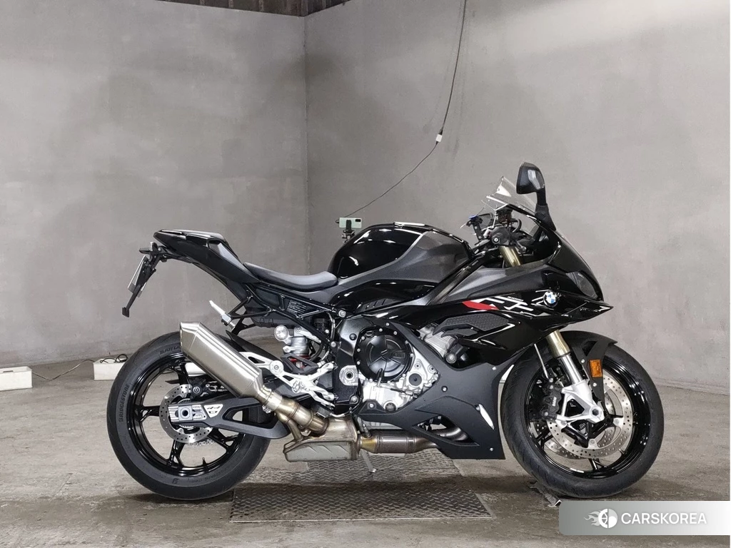Проданный BMW S1000RR 2023 из Японии