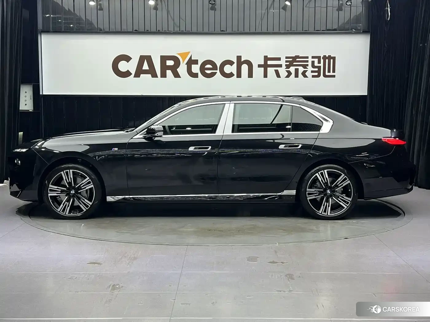 BMW 7 series 2024 Черный из Китая