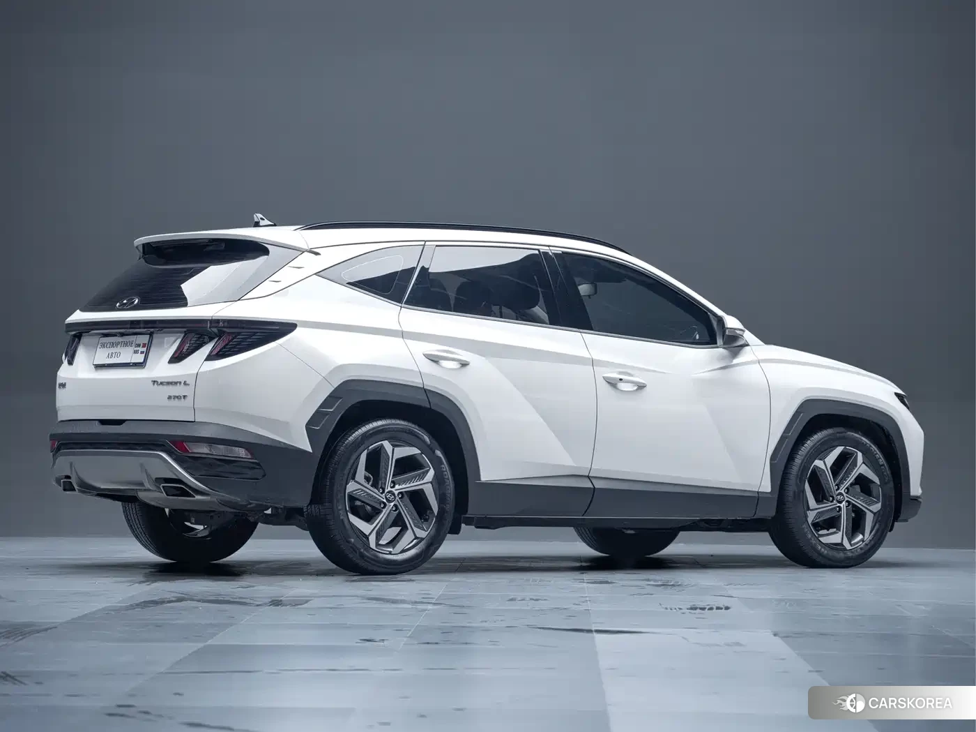 Hyundai Tucson 2022 Белый из Китая