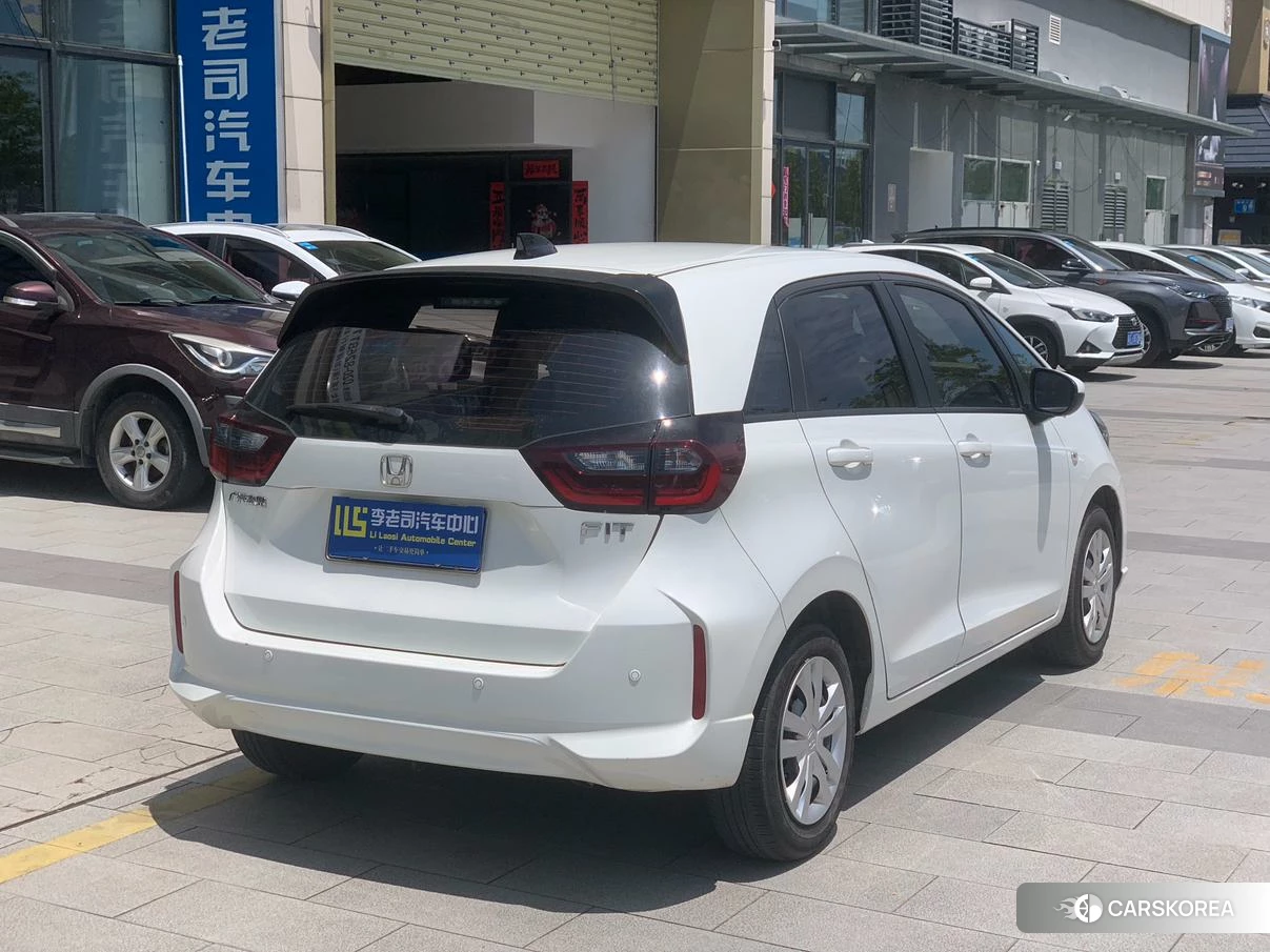 Honda Fit 2020 Белый из Китая