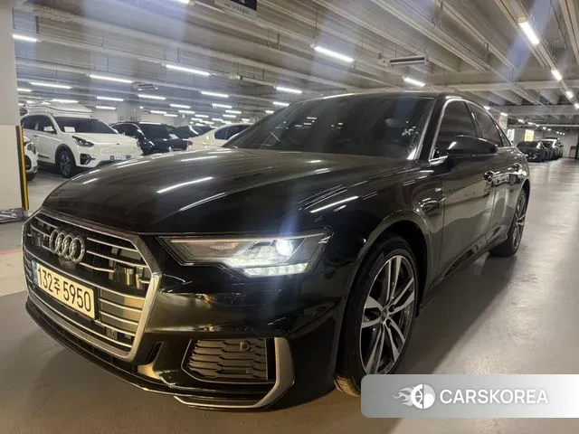 Audi A6 (C8) 2022 Черный из Кореи