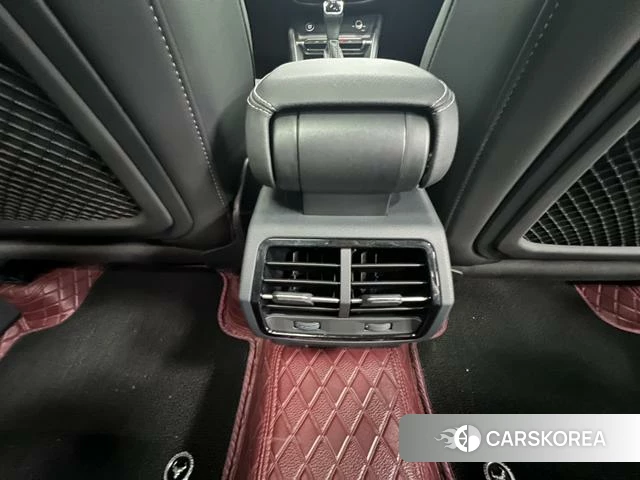 Audi Q3 2022 Белый из Китая