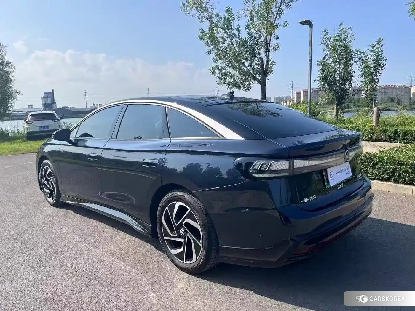 Volkswagen ID.7 VIZZION 2023 Синий из Китая