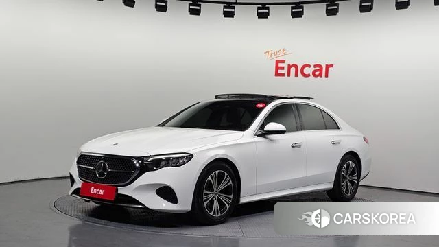 Mercedes-Benz E-Class W214 2024 Белый из Кореи