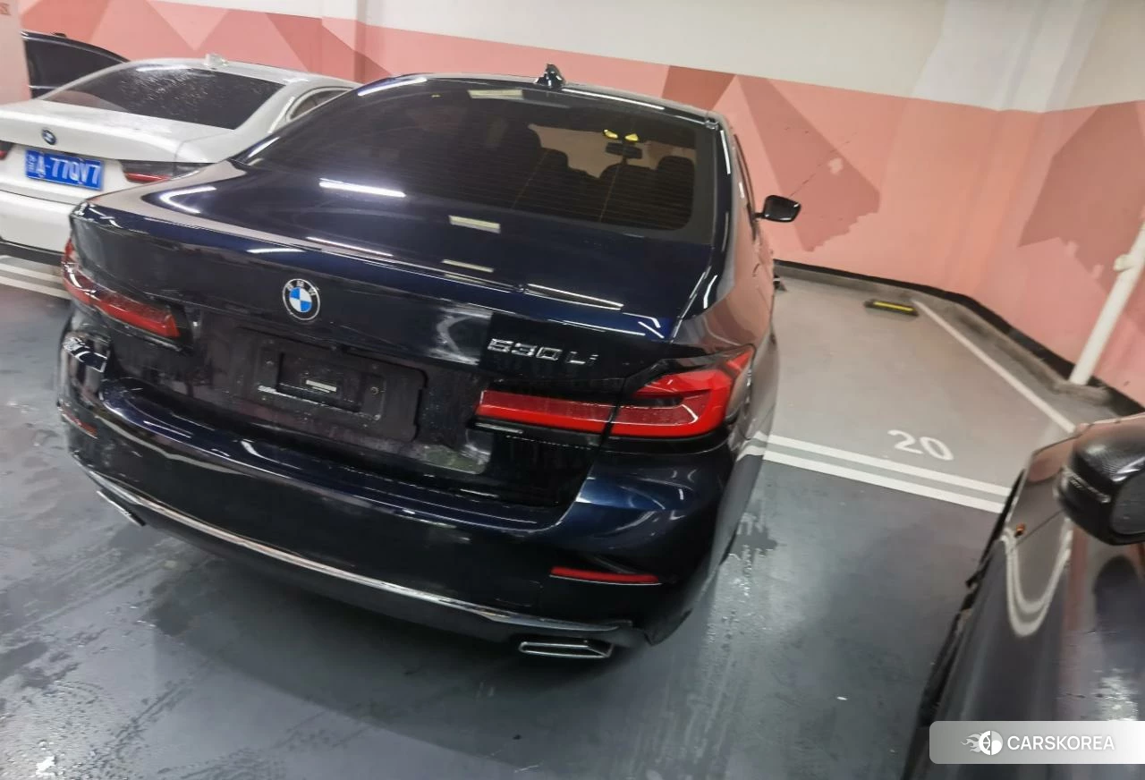 BMW 5 series 2021 Черный из Китая