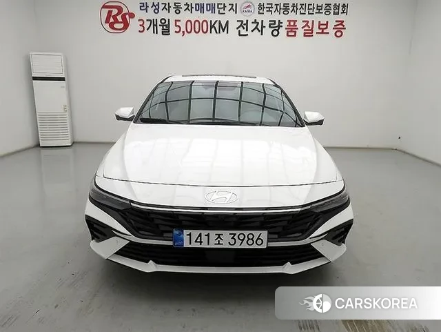 Hyundai The New Avante Hybrid (CN7) 2024 Белый из Кореи