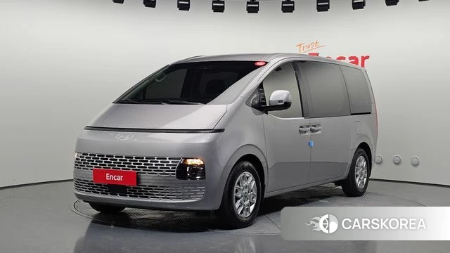 Hyundai Staria 2024 Серебристо-серый из Кореи