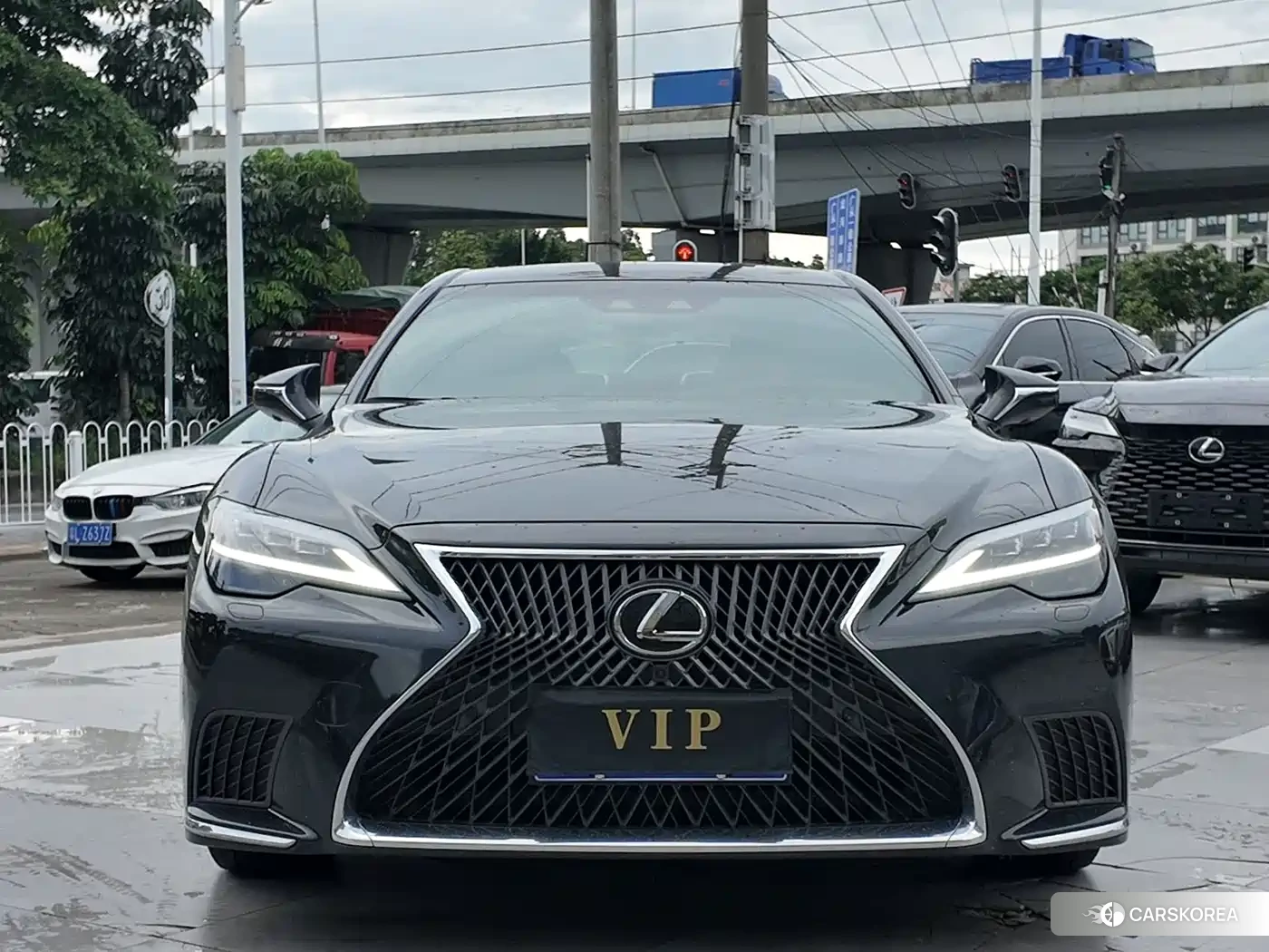 Lexus LS 2022 Черный из Китая