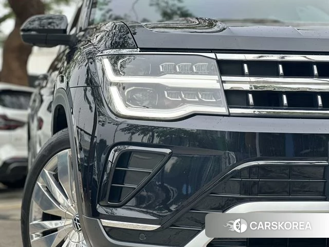 Volkswagen Tourang 2021 Черный из Китая