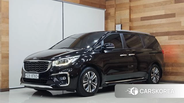 Kia The New Carnival 2018 Черный из Кореи
