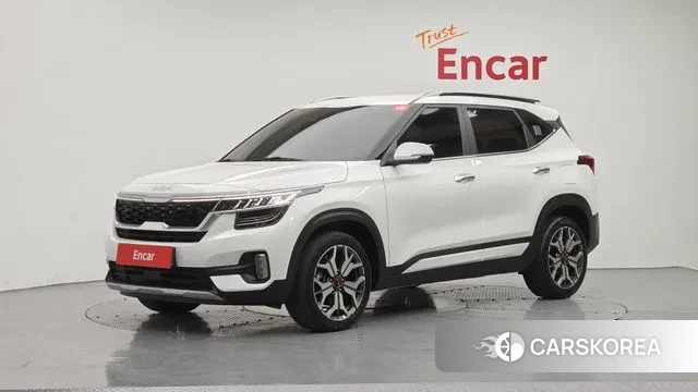 Kia Seltos 2021 Белый из Кореи