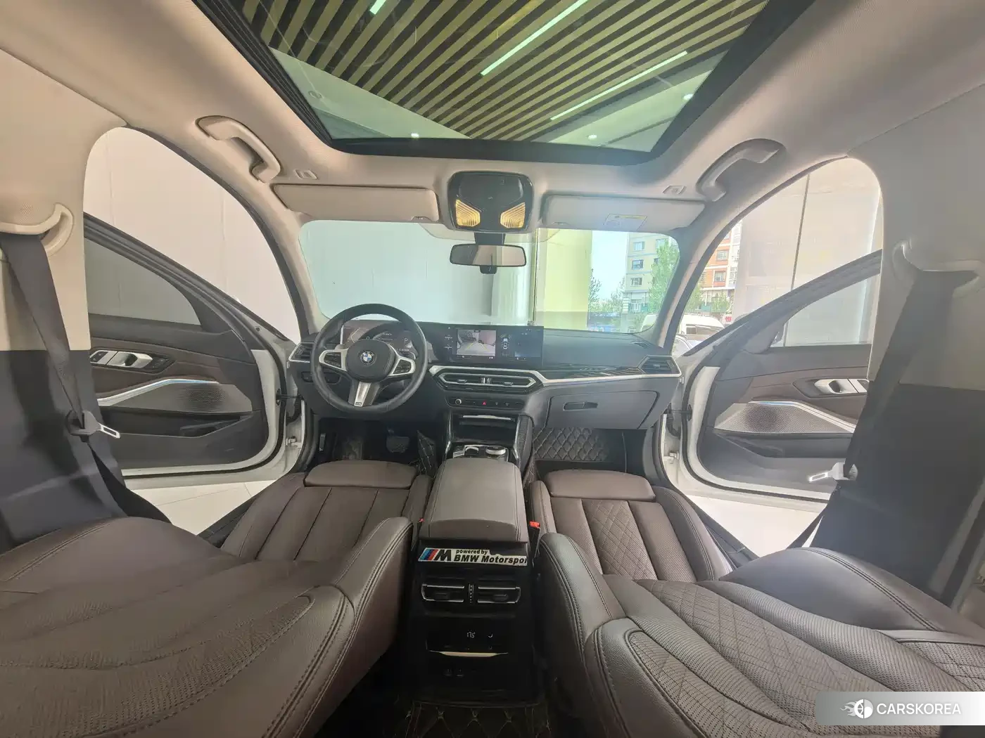 BMW 3 series 2023 Белый из Китая