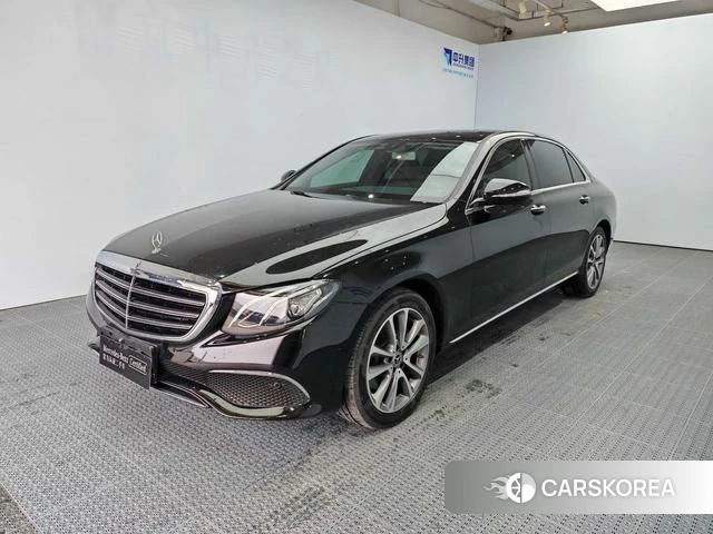 Mercedes-Benz E-class 2019 Черный из Китая