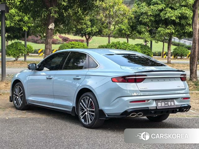 Geely Automobile Xingrui 2023 Серебристо-серый из Китая