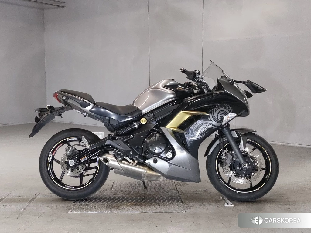 Проданный Kawasaki NINJA 400 2016 из Японии