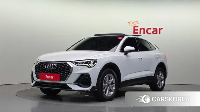 Audi Q3 (F3) 2023 Белый из Кореи