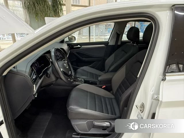 Volkswagen Sagitar 2022 Белый из Китая