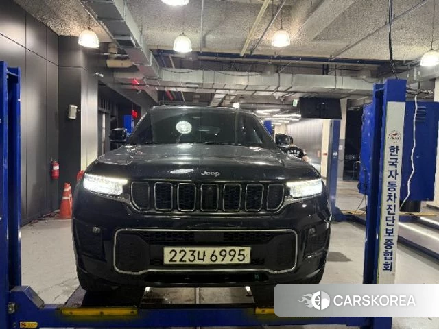 Jeep Grand Cherokee (WL) 2021 Черный из Кореи
