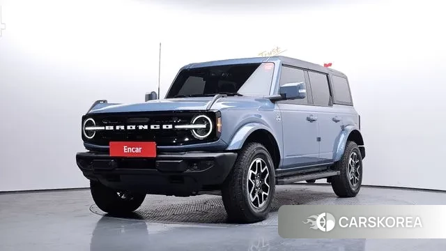 Ford Bronco 6th Generation 2024 Синий из Кореи