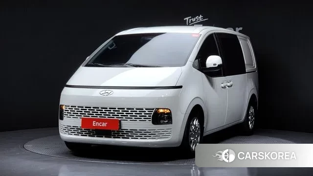 Hyundai Staria 2022 Белый из Кореи