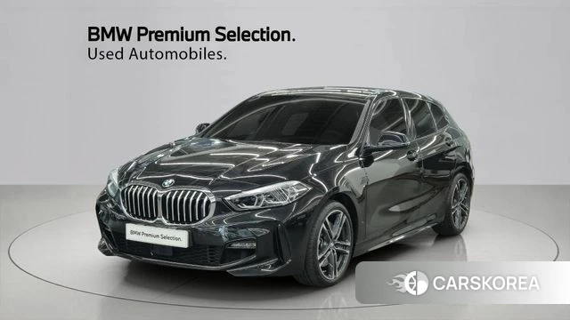 BMW 1 Series (F40) 2024 Черный из Кореи