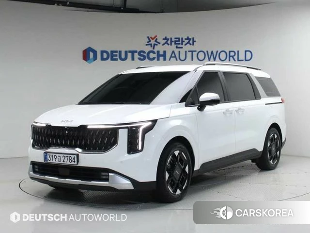 Kia The New Carnival 4th Generation 2025 Белый из Кореи