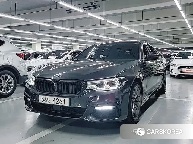 BMW 5 Series (G30) 2018 Серый из Кореи