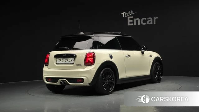 Mini Cooper S 2019 Жемчужный цвет из Кореи