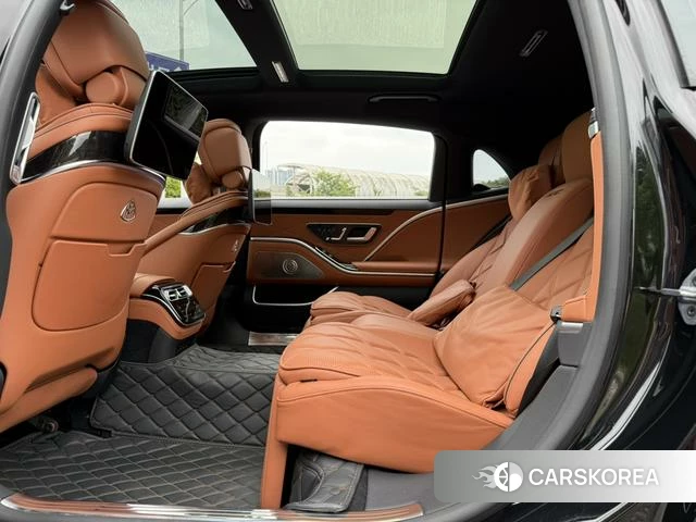 Mercedes-Benz Maybach S-class 2022 Черный из Китая