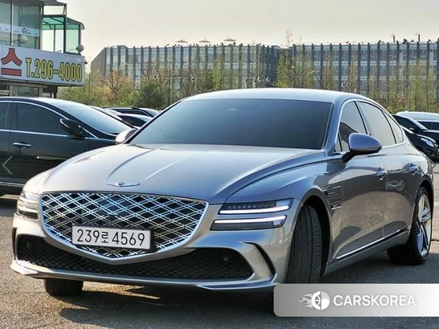 Genesis G80 (RG3) 2025 Серебристо-серый из Кореи