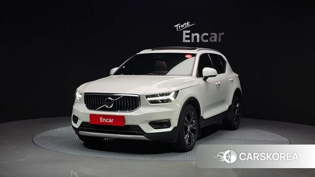 Volvo XC40 2021 Белый из Кореи