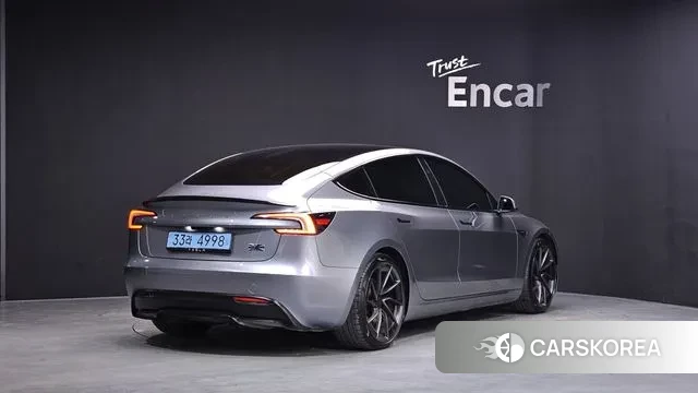Tesla Model 3 2025 Серый из Кореи