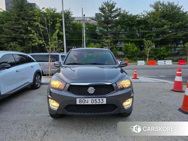 Ssangyong The New Korando Sports 2018 Серебристо-серый из Кореи