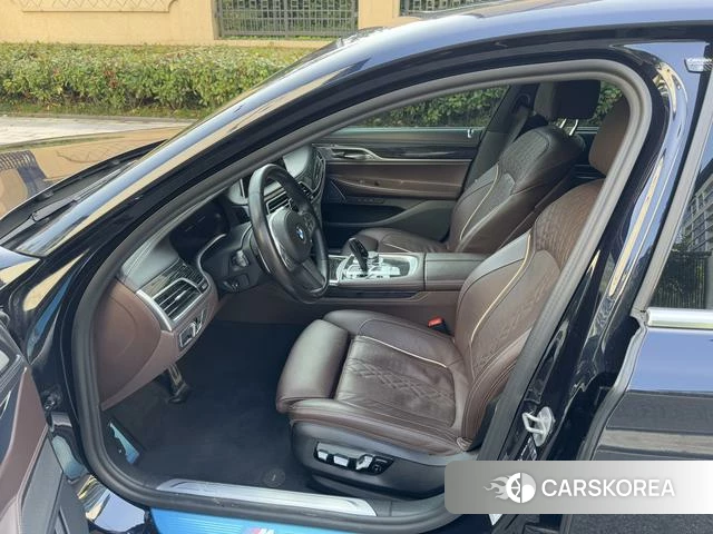 BMW 7 series 2022 Черный из Китая