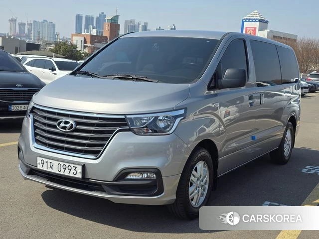 Hyundai The New Grand Starex 2019 Серый из Кореи