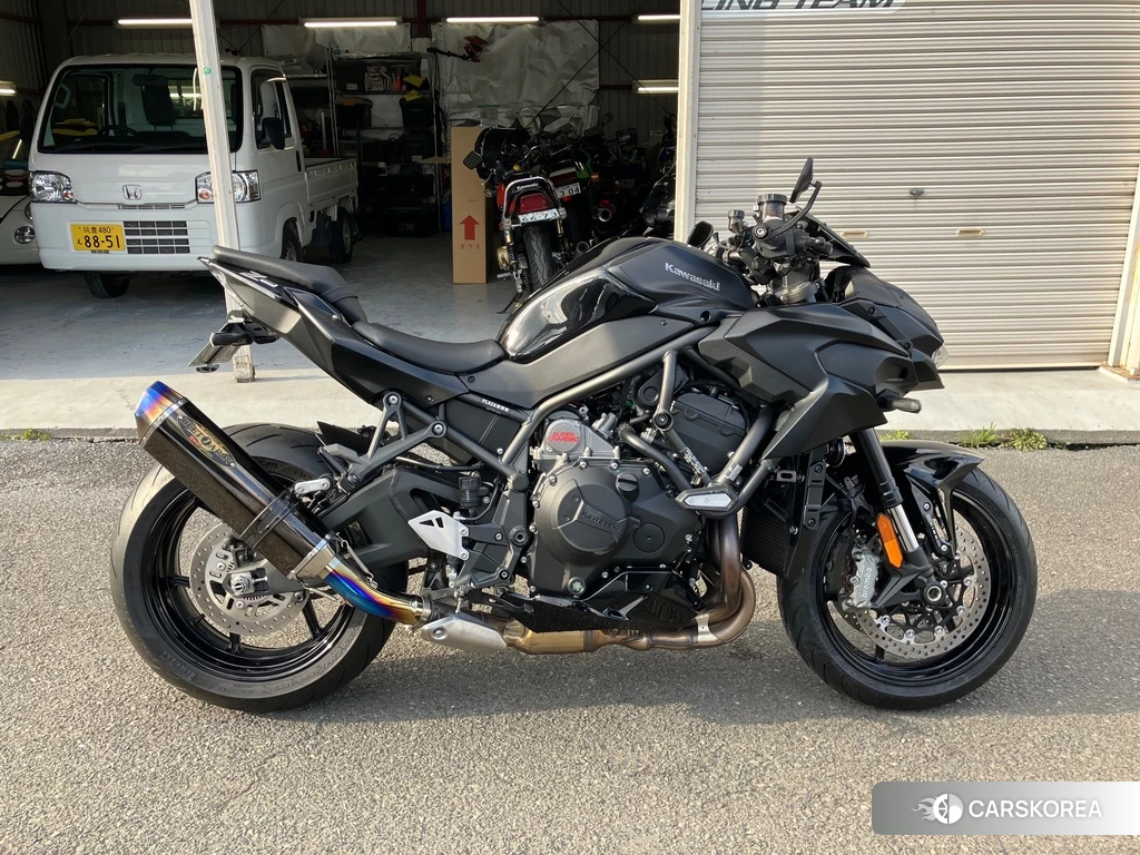 Проданный Kawasaki Z H2 2022 из Японии