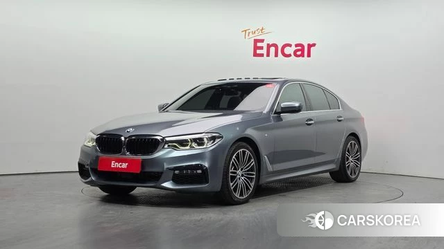 BMW 5 Series (G30) 2018 Серый из Кореи