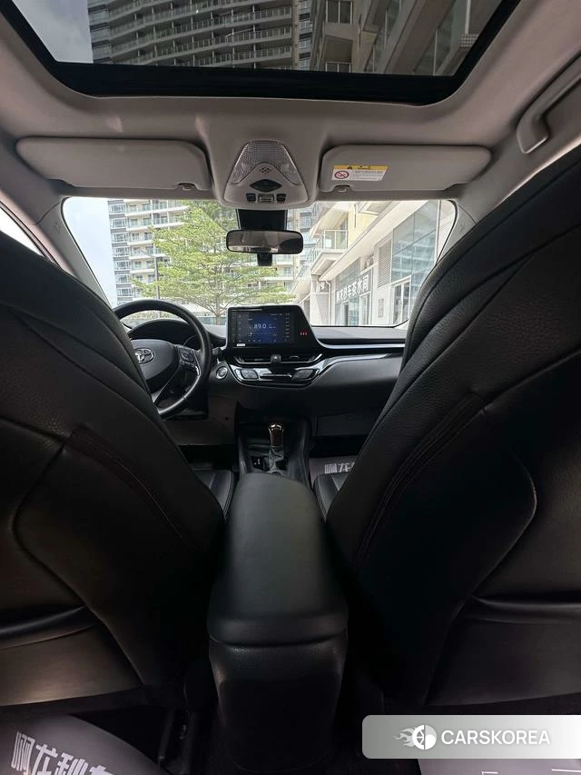 Toyota IZOA 2023 Белый из Китая