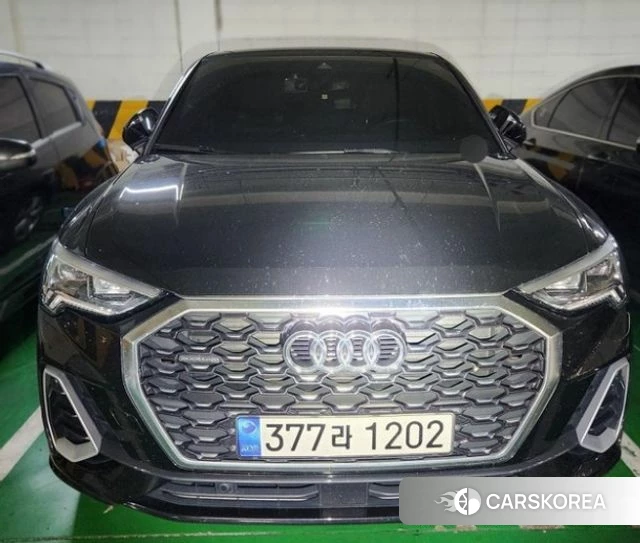 Купить Audi Q3 (F3) из Южной Кореи