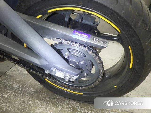 Triumph DAYTONA 675 2014 из Японии, фото 2