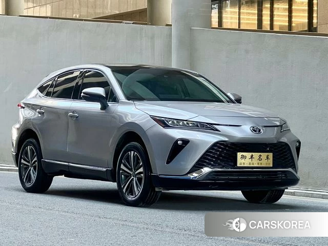Toyota Weisha 2022 Серебристо-серый из Китая