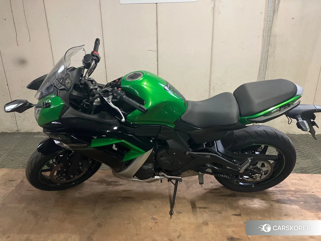 Проданный Kawasaki Ninja 400-2 2015 из Японии, фото 2